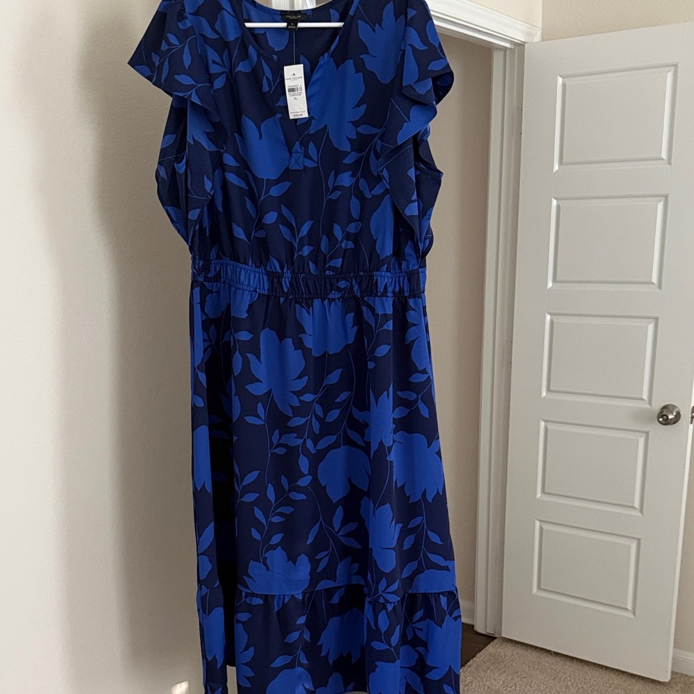Ann Taylor Elegant Blue Floral Dress